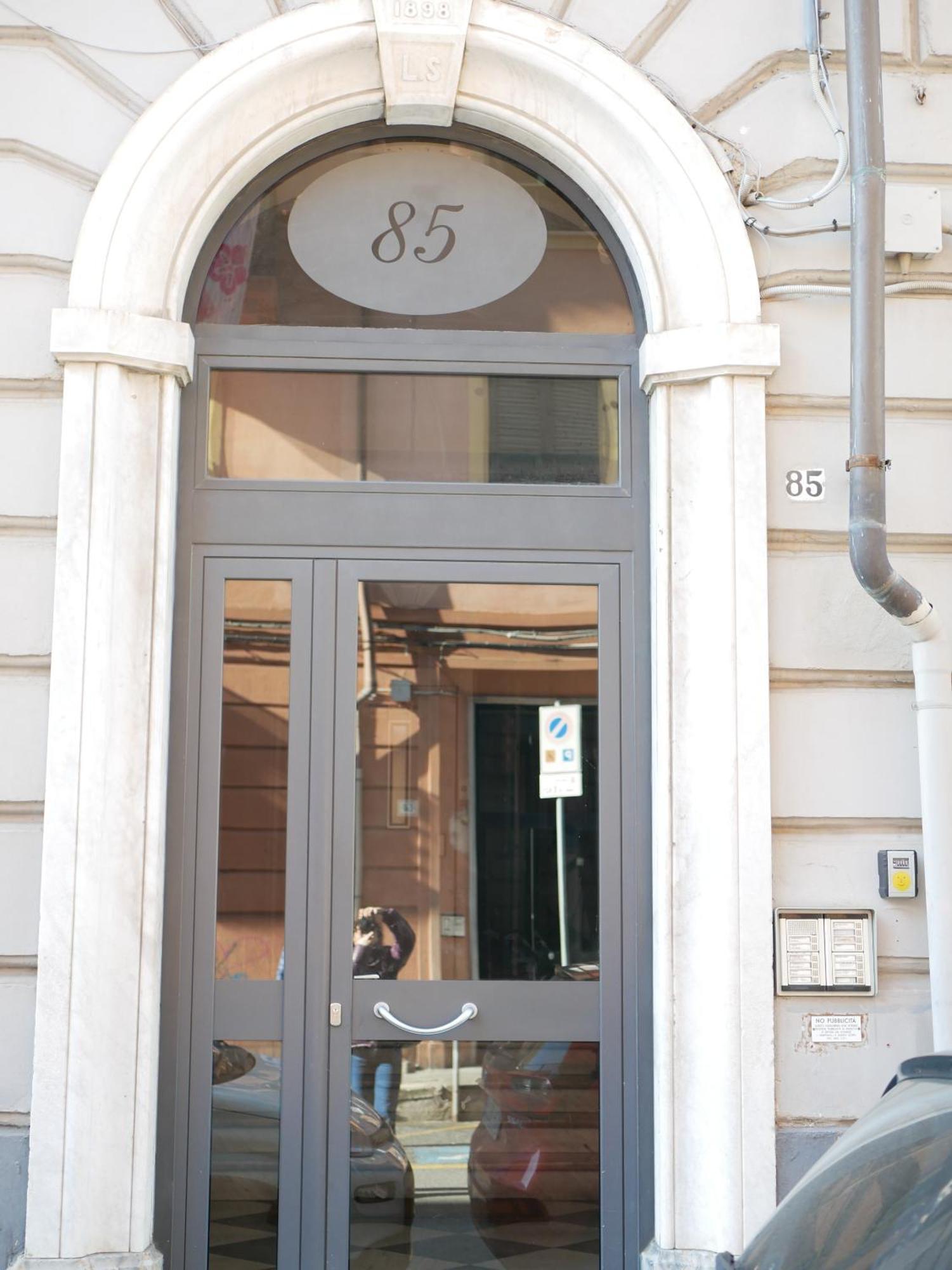 斯培西亚Capital House 85公寓 外观 照片